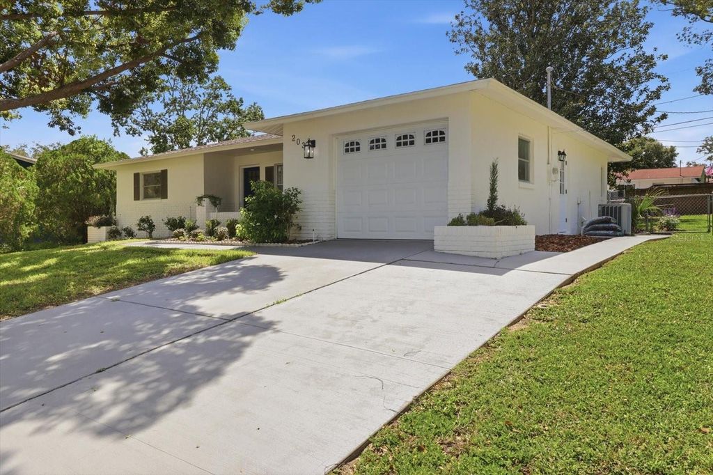 203 S LEE STREET, Beverly Hills, FL 34465