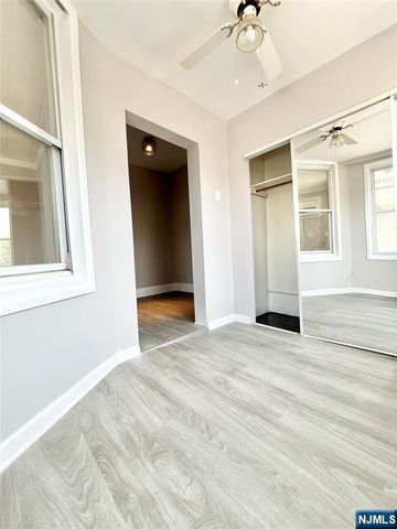 91 16th Street 2, Bayonne, NJ 07002