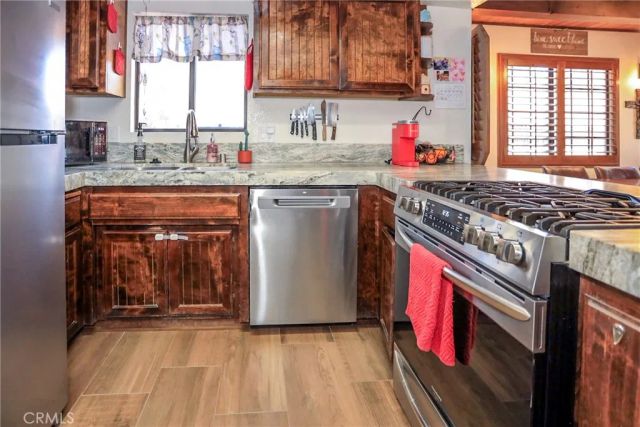 875 D Lane, Big Bear City, CA 92314