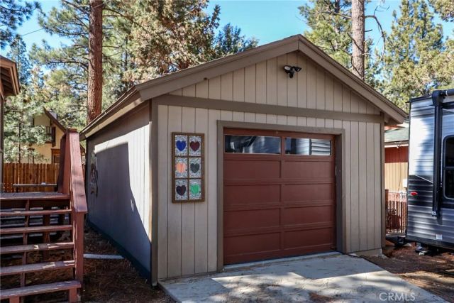 875 D Lane, Big Bear City, CA 92314