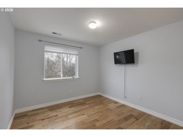 3205 Se HAMPTON Loop, Troutdale, OR 97060