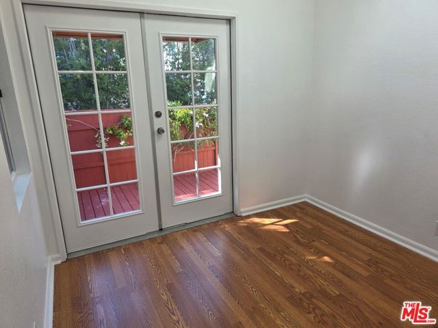 632 Santa Clara Avenue A, Los Angeles, CA 90291