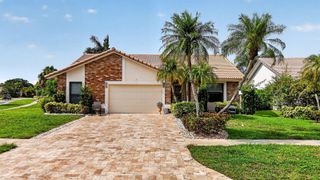 10065 Camelback Lane, Boca Raton, FL 33498