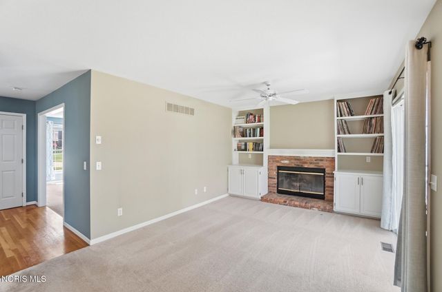8240 Hidden Forest Drive, Holland, OH 43528