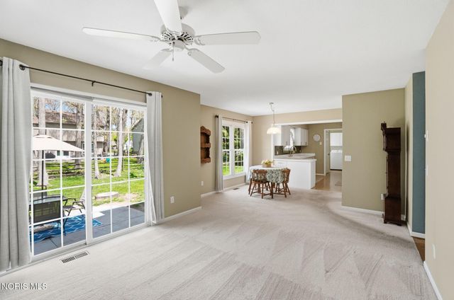 8240 Hidden Forest Drive, Holland, OH 43528