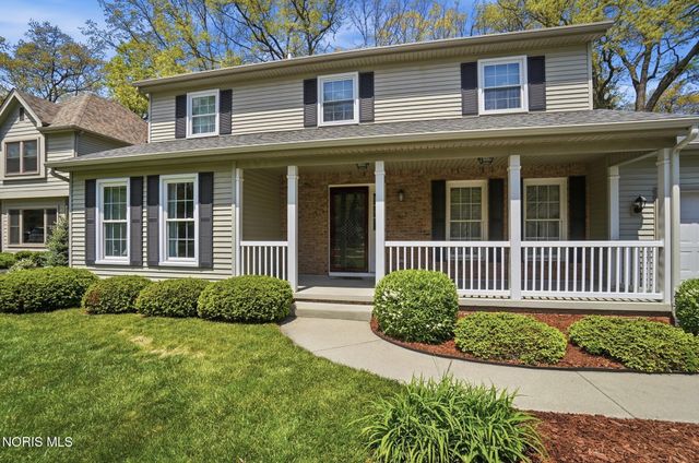 8240 Hidden Forest Drive, Holland, OH 43528