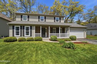 8240 Hidden Forest Drive, Holland, OH 43528