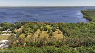 2570 HIGHWAY 17, Crescent City, FL 32112