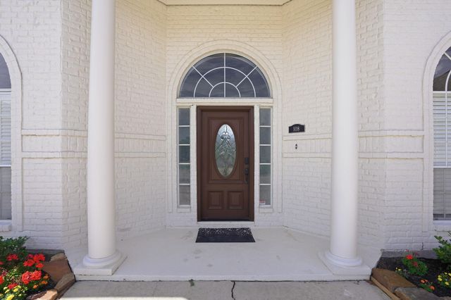 108 Somerton Drive, Montgomery, TX 77356