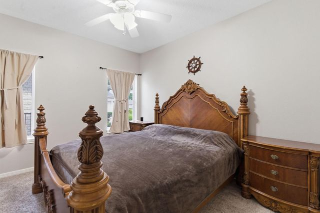 108 Somerton Drive, Montgomery, TX 77356