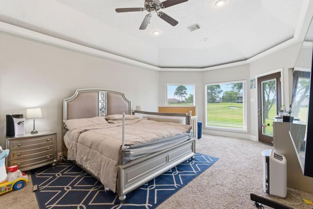 108 Somerton Drive, Montgomery, TX 77356