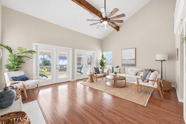 13684 Mutiny Lane, Galveston, TX 77554