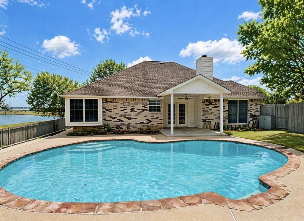 2829 Salado Trail, Fort Worth, TX 76118