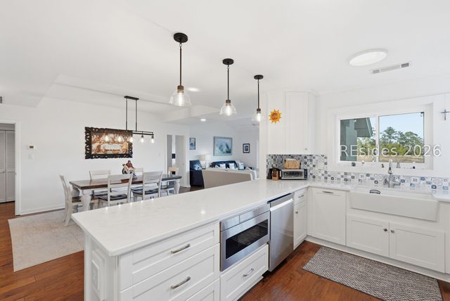 27 Stable Gate Rd, Hilton Head Island, SC 29926