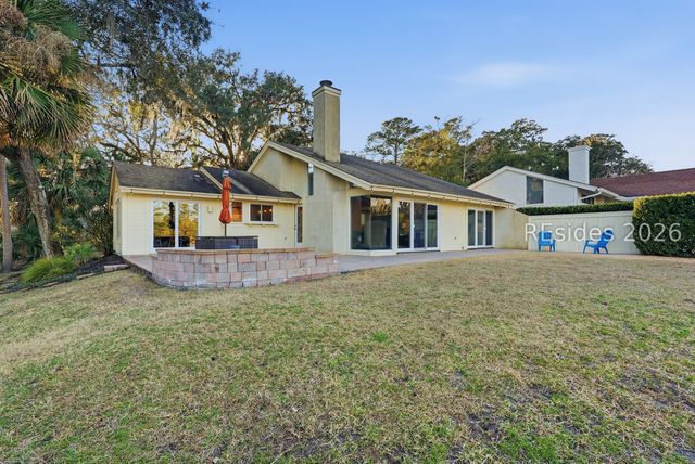 27 Stable Gate Rd, Hilton Head Island, SC 29926