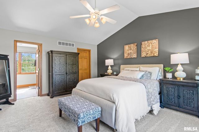 107 ASPEN Drive, Chatham, IL 62629