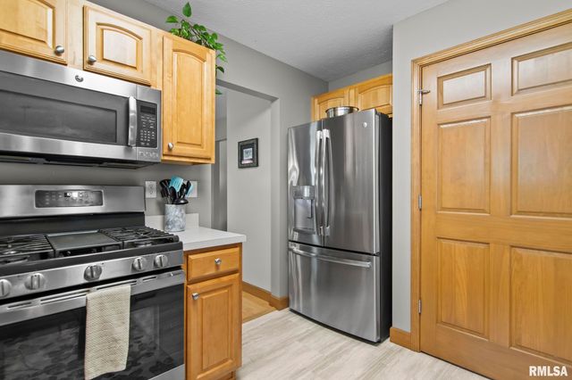 107 ASPEN Drive, Chatham, IL 62629