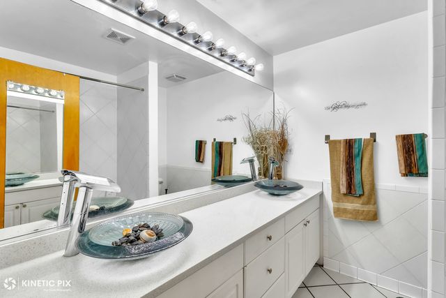 1812 S Clark Street 15, Chicago, IL 60616