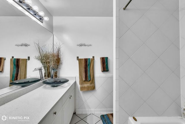 1812 S Clark Street 15, Chicago, IL 60616