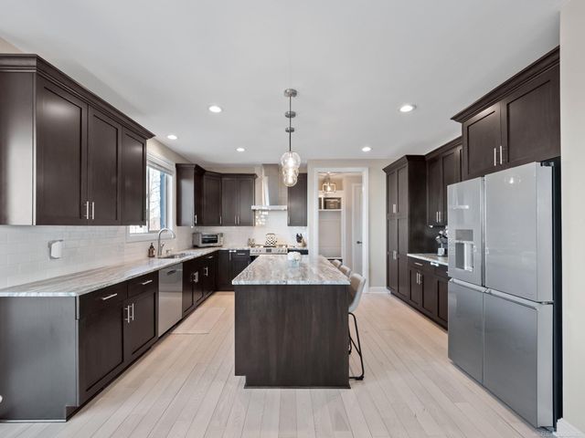 50155 N Anita Way, Macomb Twp, MI 48044