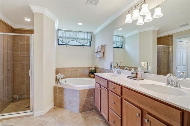 9514 Avellino WAY # 2116, Naples, FL 34113