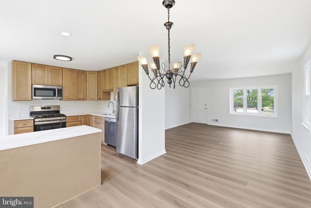 9005 PERRING PARK RD, Baltimore, MD 21234