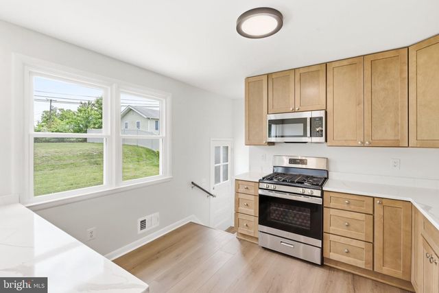 9005 PERRING PARK RD, Baltimore, MD 21234