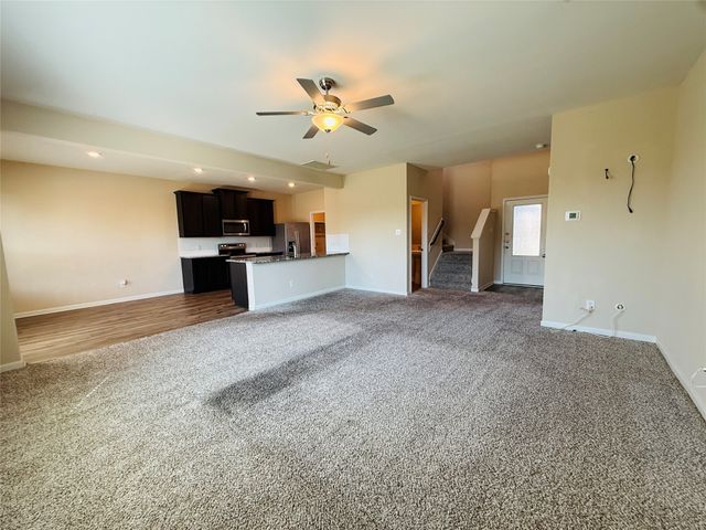 1044 Maidenhair Lane, Crowley, TX 76036