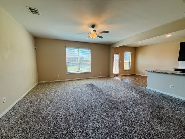 1044 Maidenhair Lane, Crowley, TX 76036