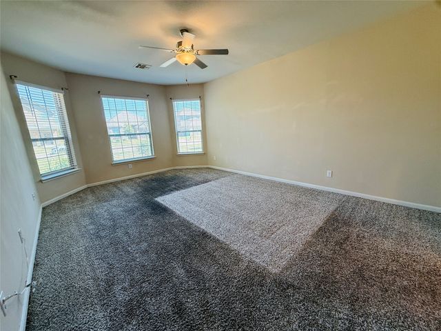 1044 Maidenhair Lane, Crowley, TX 76036