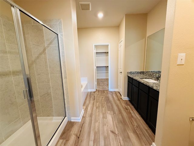 1044 Maidenhair Lane, Crowley, TX 76036