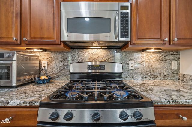 170 Meadow Glen Drive, Wake Forest, NC 27587