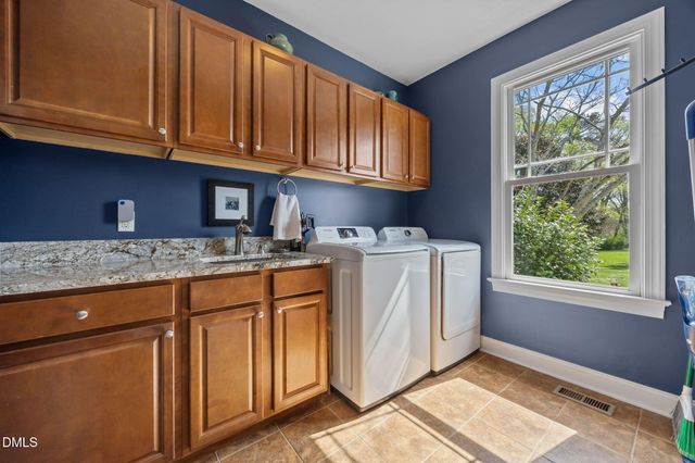 170 Meadow Glen Drive, Wake Forest, NC 27587