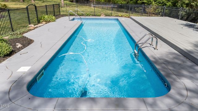 170 Meadow Glen Drive, Wake Forest, NC 27587