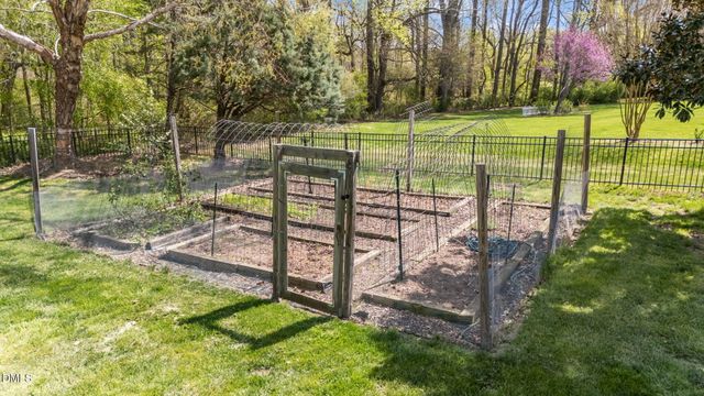 170 Meadow Glen Drive, Wake Forest, NC 27587