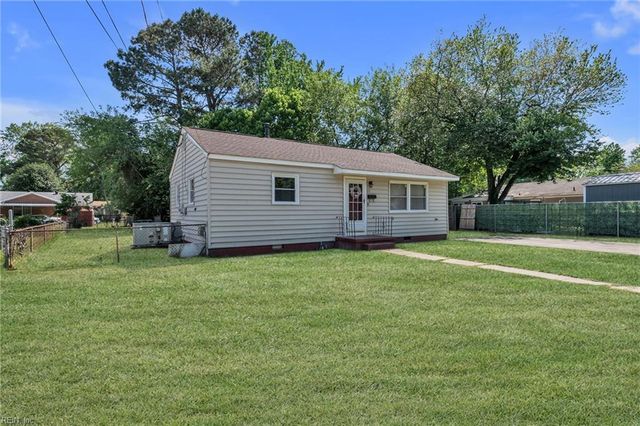 517 Norcum CIR, Portsmouth, VA 23701