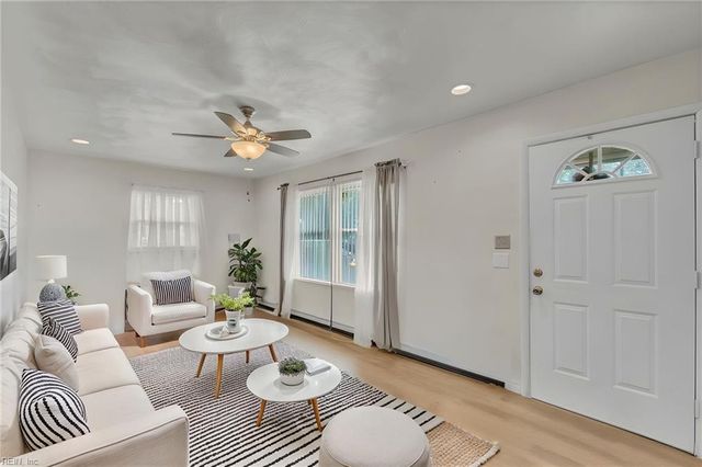 517 Norcum CIR, Portsmouth, VA 23701