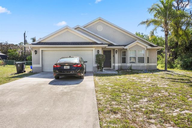 609 NW Cardinal Drive, Port St. Lucie, FL 34983