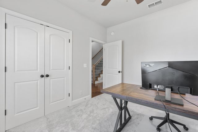 214 Whitman Aly, Clarksville, TN 37043