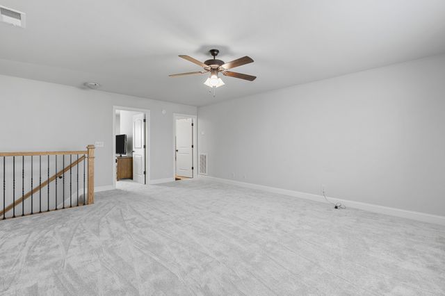 214 Whitman Aly, Clarksville, TN 37043