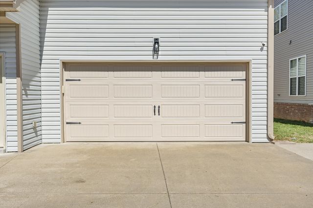 214 Whitman Aly, Clarksville, TN 37043