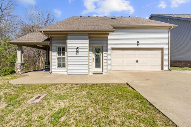214 Whitman Aly, Clarksville, TN 37043