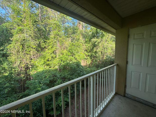 6099 MAGGIES Circle 114, Jacksonville, FL 32244