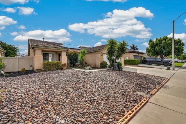 36430 Rotterdam, Winchester, CA 92596