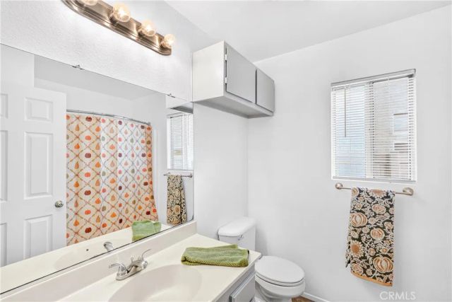 36430 Rotterdam, Winchester, CA 92596