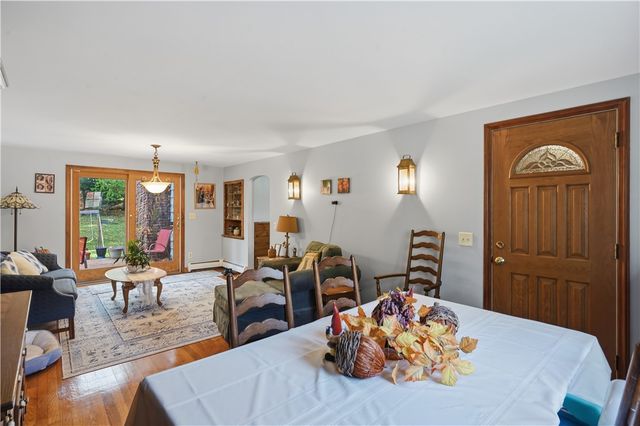 15 Woodland Road, Scituate, RI 02857