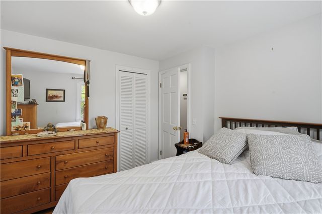 15 Woodland Road, Scituate, RI 02857