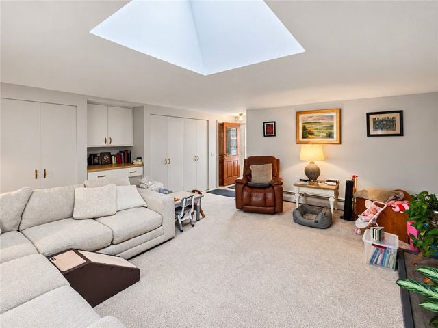 15 Woodland Road, Scituate, RI 02857