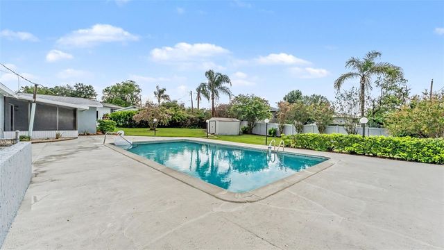 526 POPPELL DRIVE, Lakeland, FL 33813