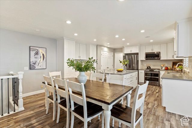 53 N FOXHILL RD, North Salt Lake, UT 84054